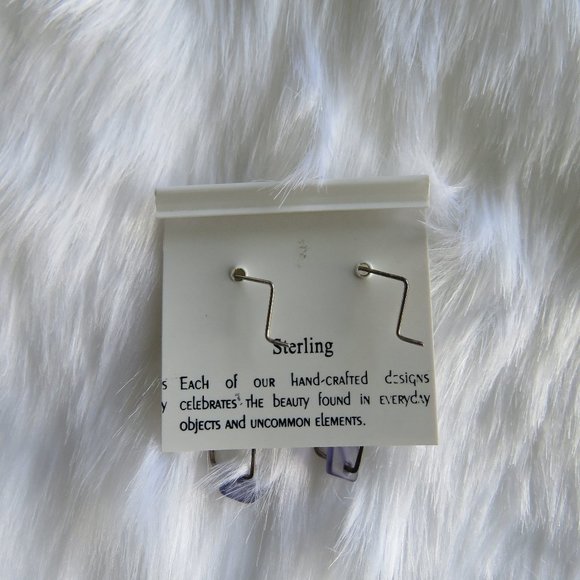 Sterling Silver Dangling Earrings With Purple Seaglass - Picture 4 of 4